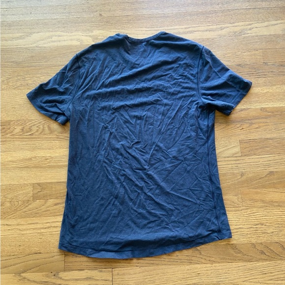 Mens Lululemon 5 Year Basic Tee navy size small - Picture 5 of 8